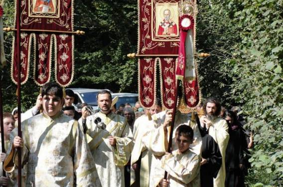 Procesiune de traditie in Parohia "Sfantul Antonie cel Mare“ - Titan