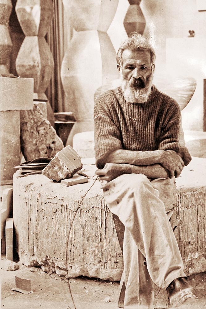the life of sculptor constantin brancusi This early plaster sculpture is one of six casts that brancusi made of the 1907–08 the kiss versions constantin brancusi, the kiss, 1916, smarthistory. the life of sculptor constantin brancusi This early plaster sculpture is one of six casts that brancusi made of the 1907–08 the kiss versions constantin brancusi, the kiss, 1916, smarthistory.