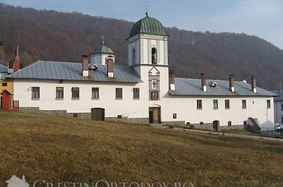 Invitatie la pelerinaj:Manastirea Frasinei, judetul Valcea